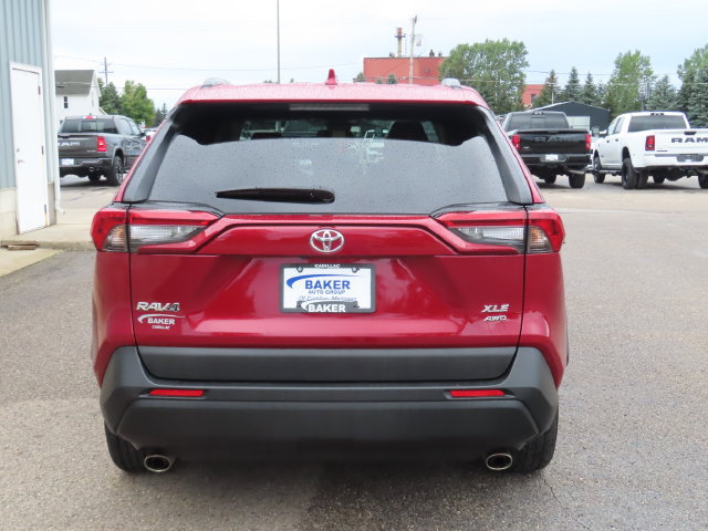 Used 2022 Toyota RAV4 XLE w/ Convenience Package AWD/4WD image 11