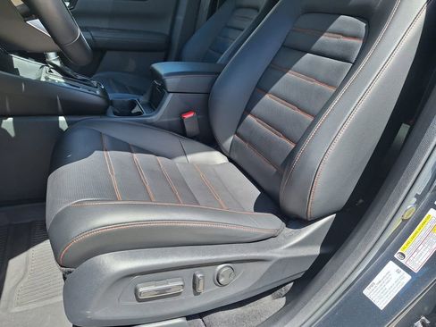 Used 2025 Honda CR-V Sport Touring image 10