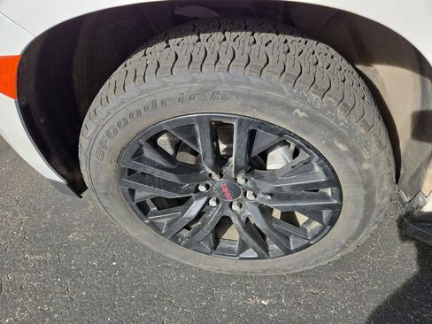 Used 2023 GMC Yukon XL Denali w/ LPO, Floor Liner Package image 4