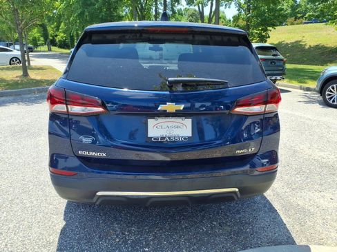 Used 2022 Chevrolet Equinox LT AWD/4WD image 7