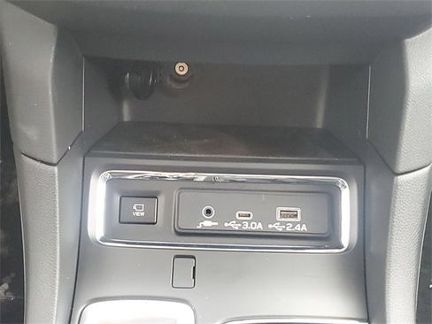 New 2026 Subaru Ascent Limited image 32