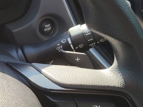 Certified 2025 Subaru Crosstrek 2.0i Premium w/ Convenience Package #2 image 28