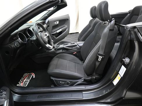 Used 2016 Ford Mustang Convertible w/ Equipment Group 051A RWD image 6