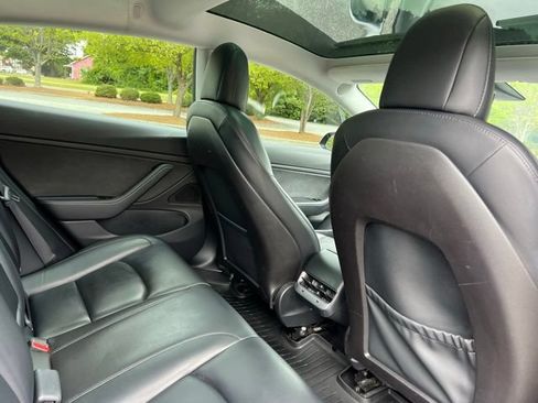 Used 2019 Tesla Model 3 Standard Range Plus RWD image 19