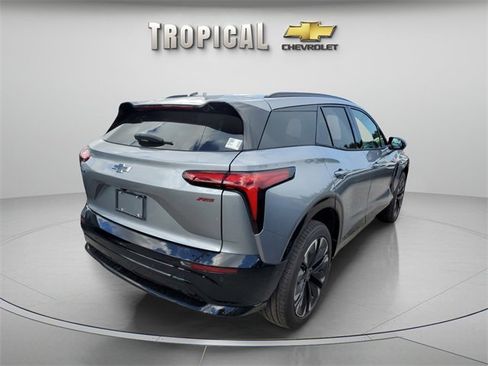 New 2025 Chevrolet Blazer EV RS image 5