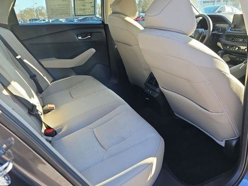 Certified 2025 Honda Accord LX image 14