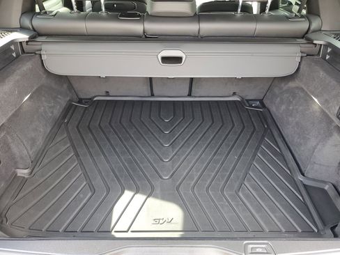 Used 2025 BMW X5 sDrive40i w/ M Sport Package image 8