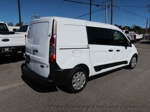 Used 2022 Ford Transit Connect XL image 5