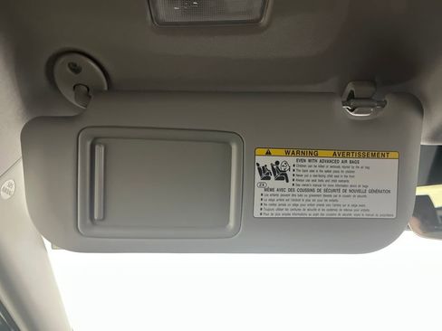 Used 2025 Toyota RAV4 LE image 77