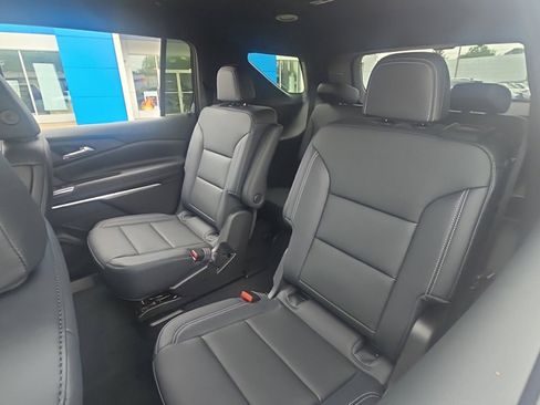 New 2026 Chevrolet Traverse LT w/ Driver Confidence Package AWD/4WD image 15