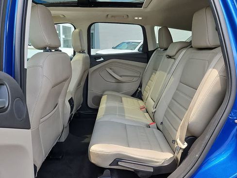 Used 2018 Ford Escape Titanium w/ Ford Safe & Smart Package AWD/4WD image 9