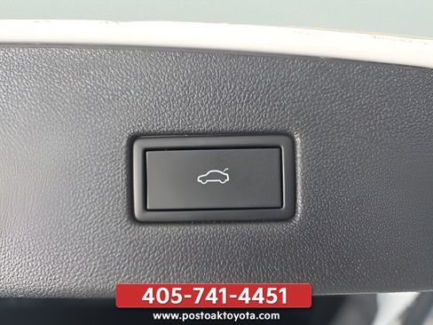 Used 2022 Volkswagen Tiguan SEL R-Line AWD/4WD image 33