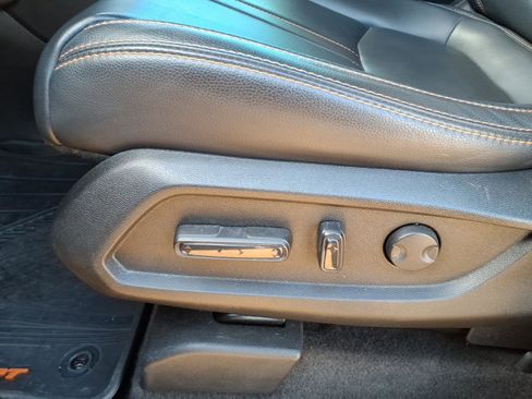 Used 2023 Honda Pilot TrailSport image 9