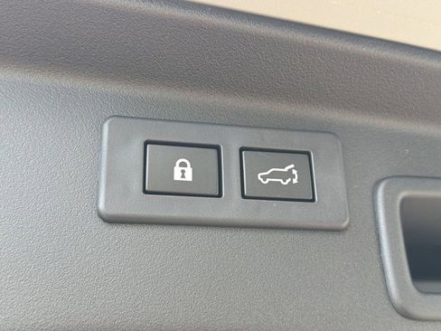 New 2026 Subaru Outback Limited AWD/4WD image 12