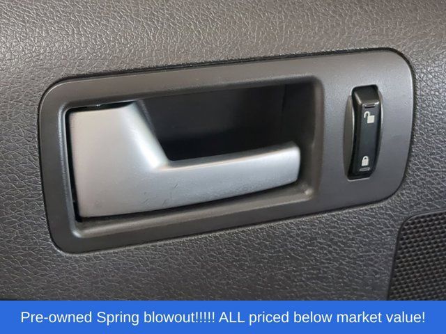 Used 2005 Ford Mustang GT Premium RWD image 17