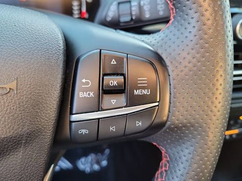 Certified 2023 Ford Escape ST-Line image 6