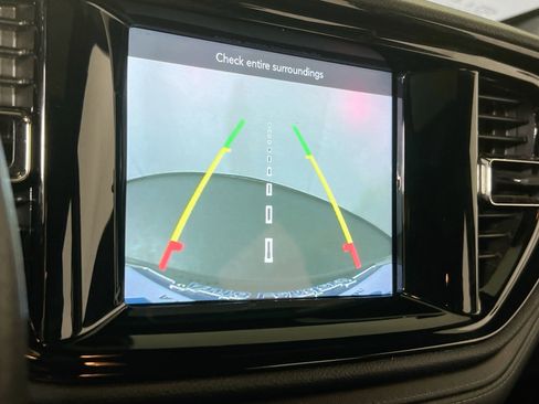 Used 2022 Dodge Durango GT image 13