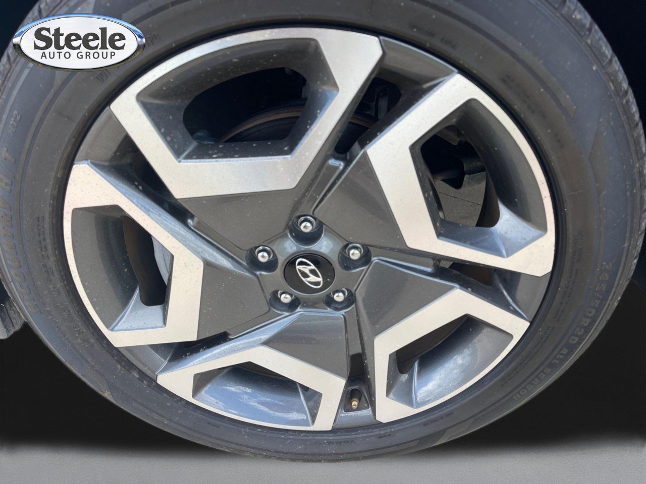 Used 2024 Hyundai Palisade Limited FWD image 10