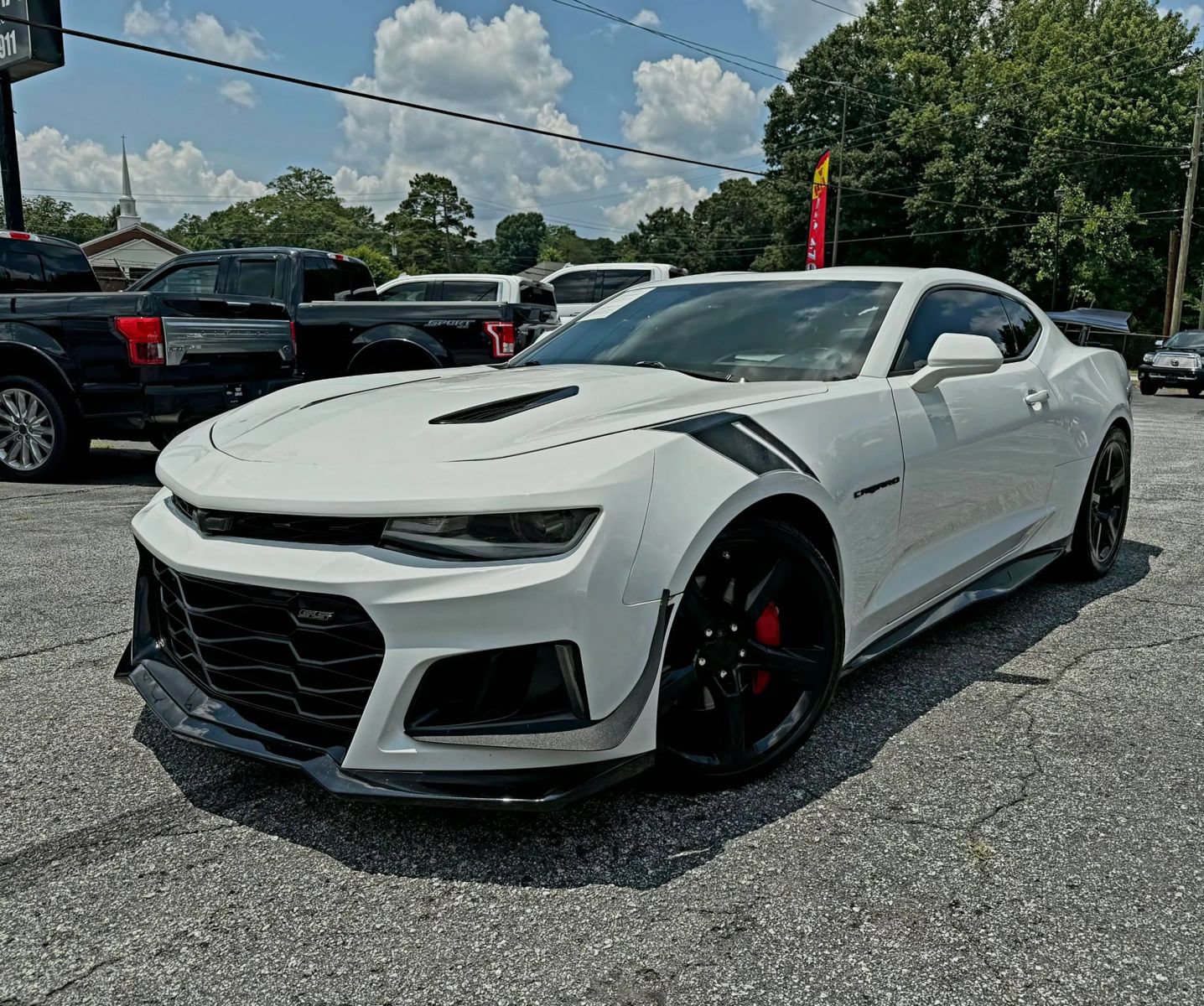 Used 2016 Chevrolet Camaro SS RWD image 1
