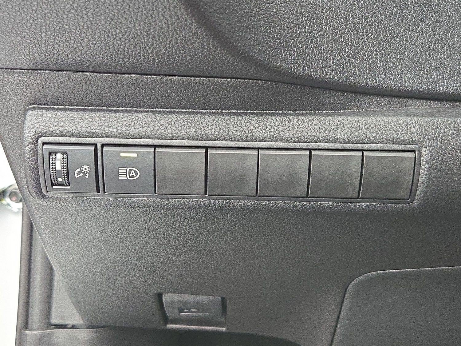 New 2027 Toyota Corolla LE w/ LE Premium Package FWD image 28