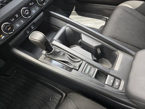 Certified 2025 Honda Accord SE image 25
