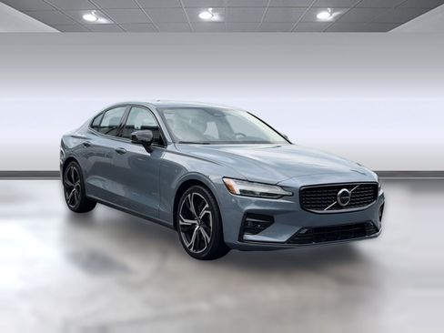 Used 2024 Volvo S60 B5 Core AWD/4WD image 7