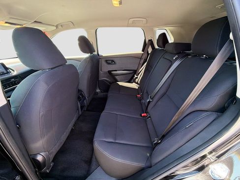 Used 2023 Nissan Rogue S FWD image 22