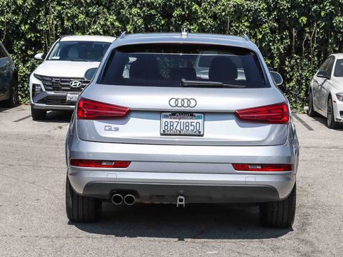 Used 2018 Audi Q3 2.0T Premium Plus image 3