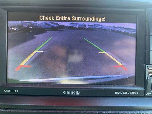 Used 2018 Dodge Grand Caravan SE w/ UConnect Hands-Free Group FWD image 15