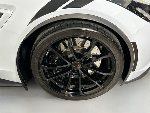 Used 2019 Chevrolet Corvette Grand Sport image 14
