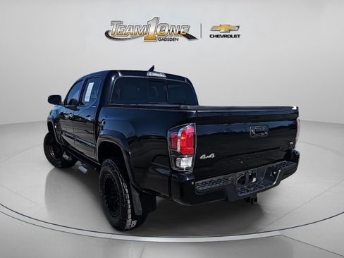 Used 2022 Toyota Tacoma Limited image 6