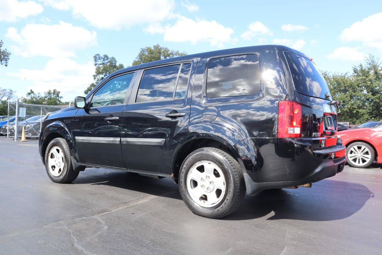 Used 2015 Honda Pilot LX image 3
