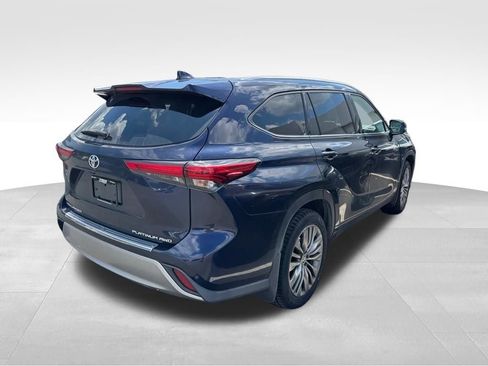 Used 2020 Toyota Highlander Platinum AWD/4WD image 6