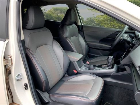 Used 2024 Subaru Crosstrek 2.5i Limited w/ Crosstrek Mirror Package AWD/4WD image 27