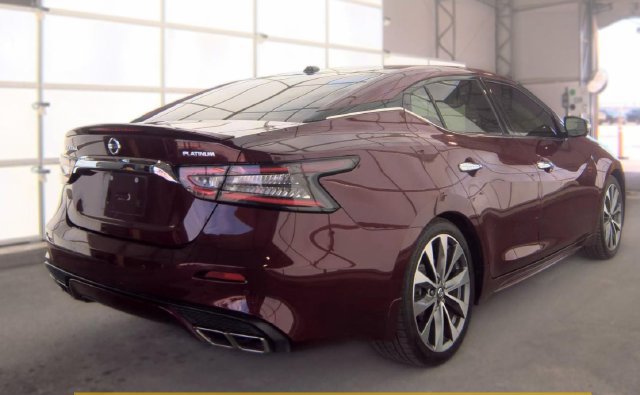 Used 2020 Nissan Maxima Platinum w/ Sport Mat Group FWD image 3