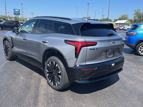 Used 2025 Chevrolet Blazer EV RS AWD/4WD image 3