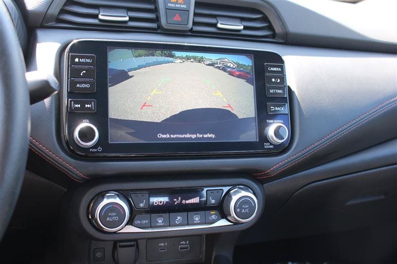 Used 2025 Nissan Versa SR FWD image 13