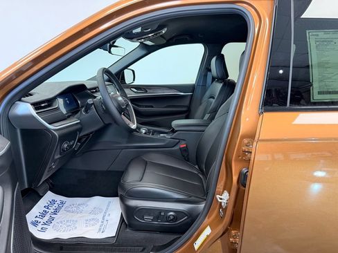 New 2026 Jeep Grand Cherokee Limited AWD/4WD image 7