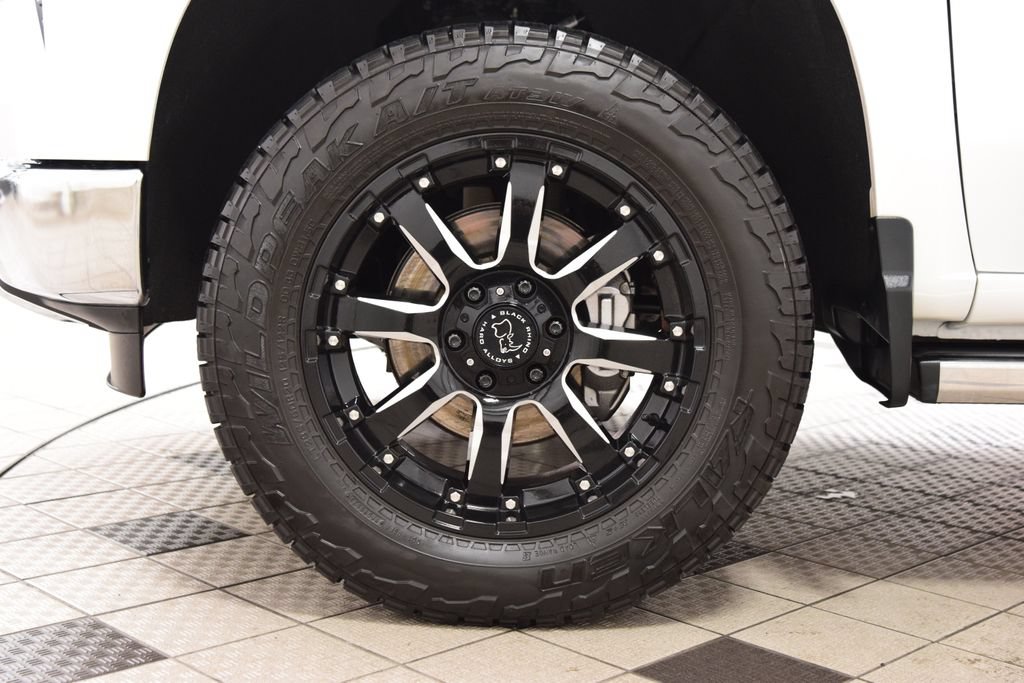 Used 2022 Chevrolet Silverado 1500 LTZ AWD/4WD image 30