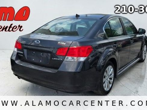 Used 2012 Subaru Legacy 2.5i Limited w/ Illumination Pkg 2 AWD/4WD image 4