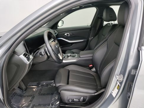 Used 2024 BMW 330i Sedan w/ Premium Package image 12