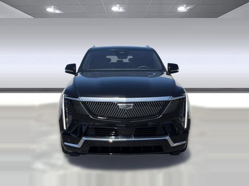 New 2026 Cadillac Escalade IQ Luxury 1 w/ LPO, Floor Liner Package AWD/4WD image 5