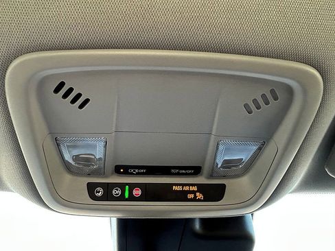 Used 2024 Chevrolet Malibu LT FWD image 28