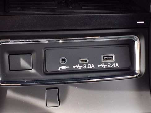 New 2026 Subaru Ascent Premium AWD/4WD image 17