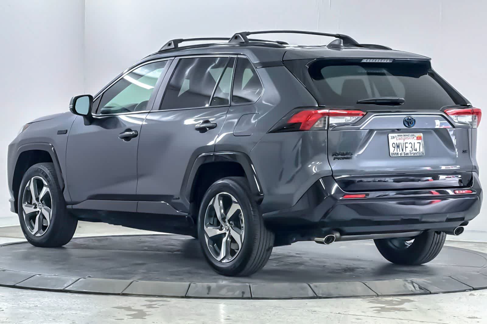 Used 2024 Toyota RAV4 SE w/ Weather & Moonroof Package AWD/4WD image 6