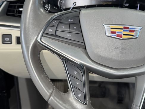 Used 2022 Cadillac XT5 Premium Luxury image 22