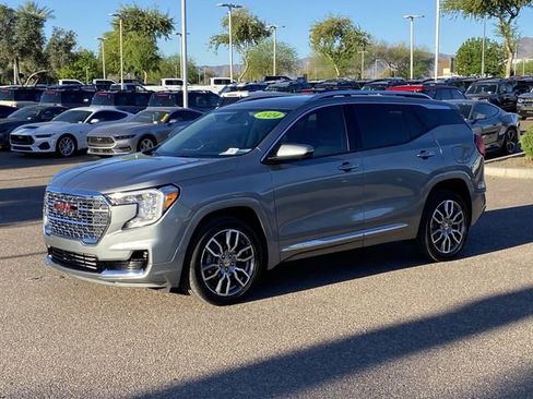 Used 2024 GMC Terrain Denali w/ Denali Premium Package image 2