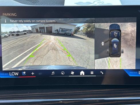 New 2026 BMW X5 sDrive40i w/ M Sport Package image 25