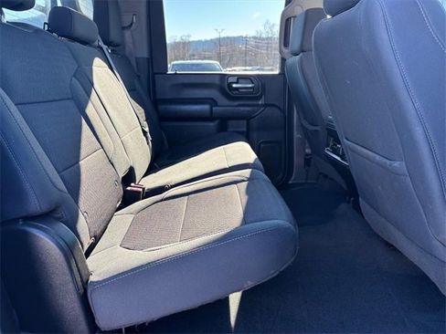 Used 2022 Chevrolet Silverado 3500 LT w/ Convenience Package image 14