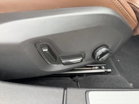 Used 2019 Volvo S60 T5 Inscription FWD image 12